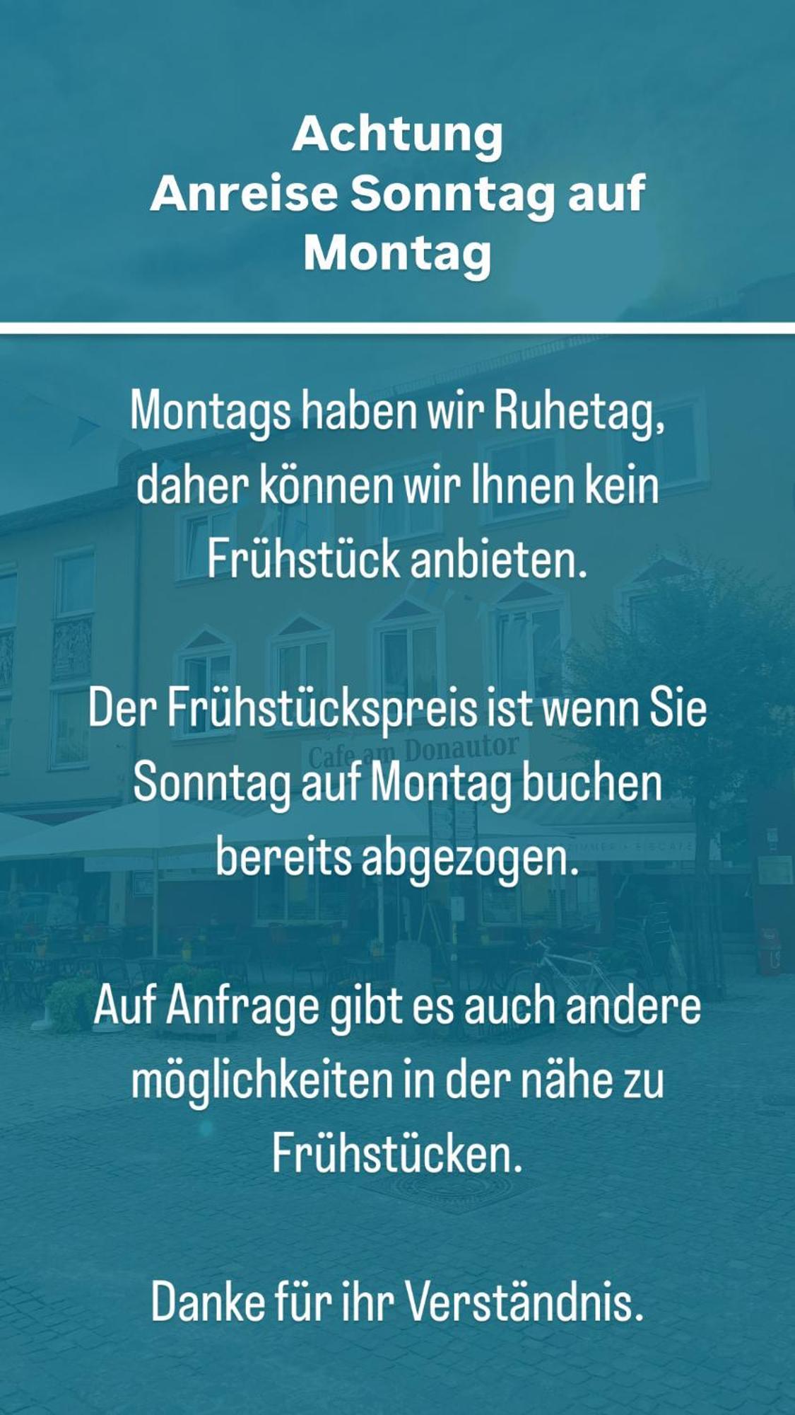 Cafe Am Donautor Kelheim Exterior foto